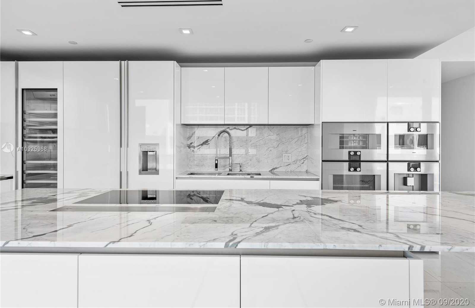 Small Image of 10203 COLLINS AVE #1701, Bal Harbour Number 14