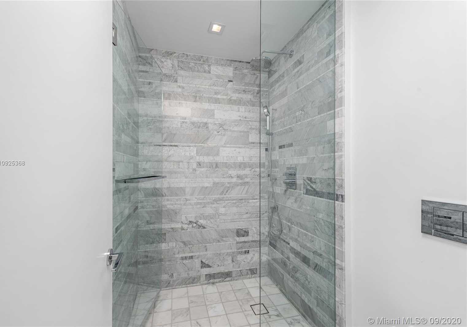Small Image of 10203 COLLINS AVE #1701, Bal Harbour Number 18