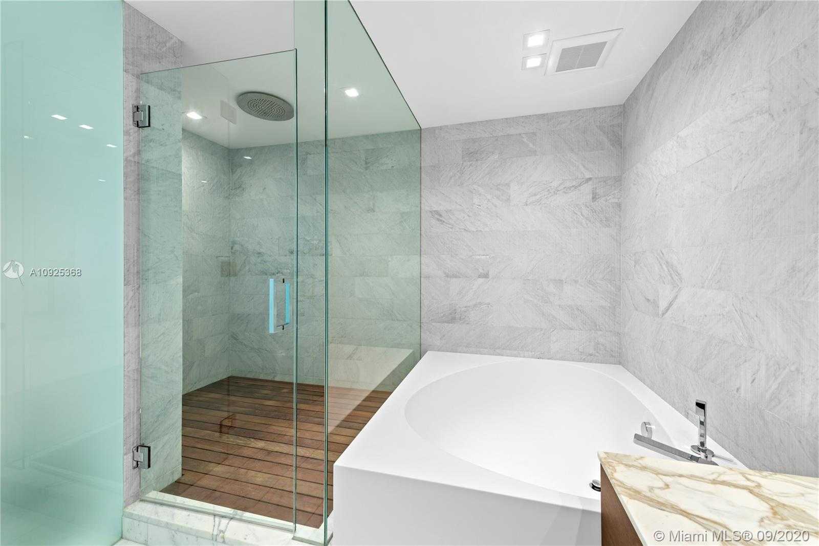 Small Image of 10203 COLLINS AVE #1701, Bal Harbour Number 31