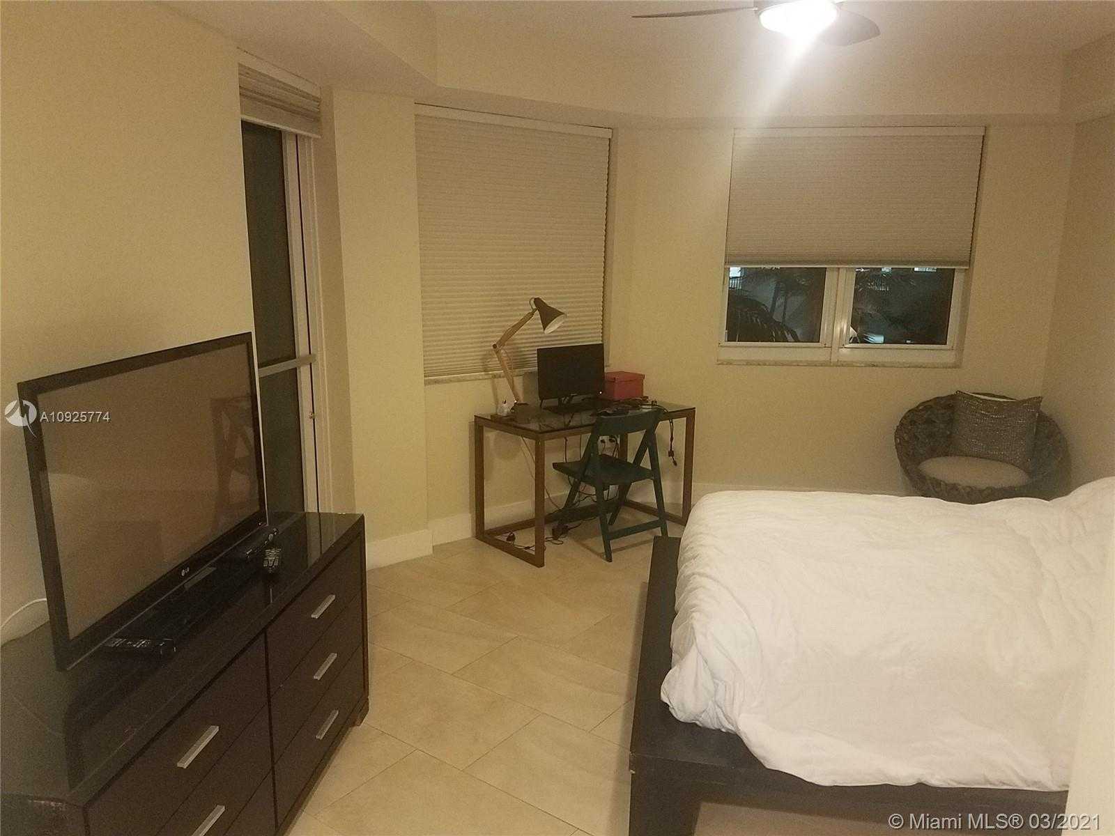 Small Image of 19900 EAST COUNTRY CLUB DR #316, Aventura Number 4