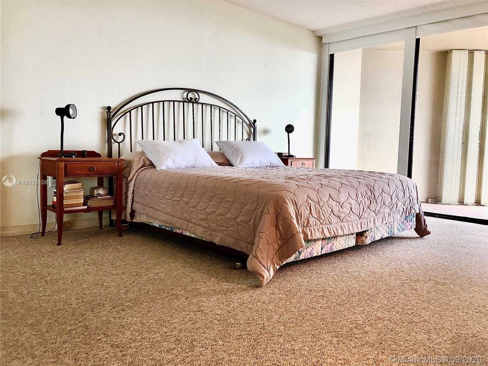Small Image of 2901 SOUTH BAYSHORE DR #13B, Miami Number 22