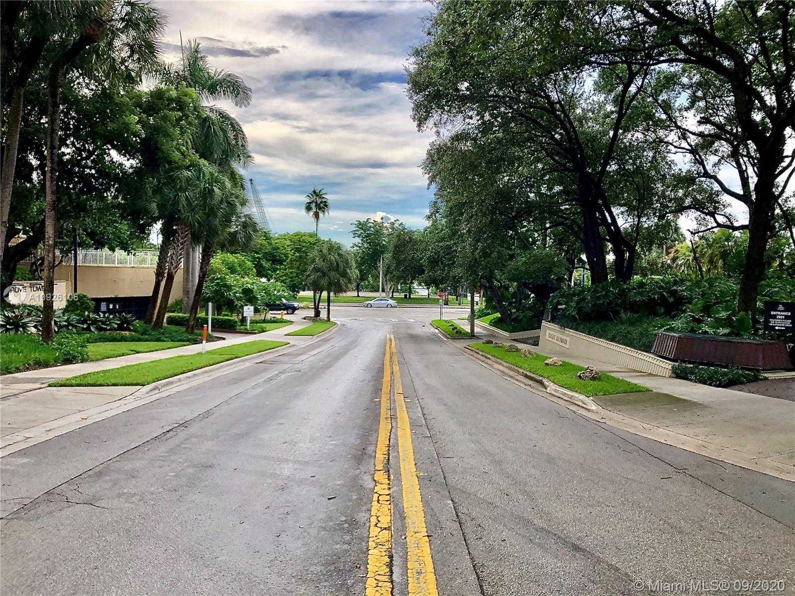 Small Image of 2901 SOUTH BAYSHORE DR #13B, Miami Number 6