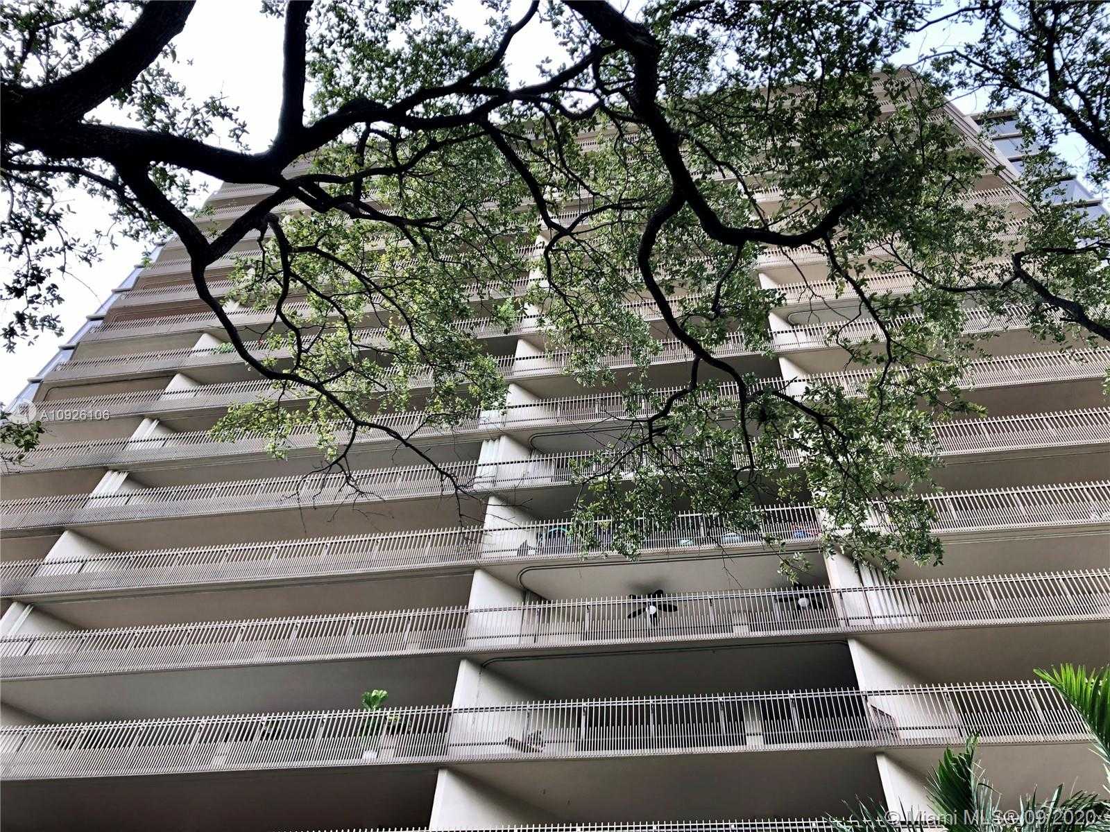 Small Image of 2901 SOUTH BAYSHORE DR #13B, Miami Number 8