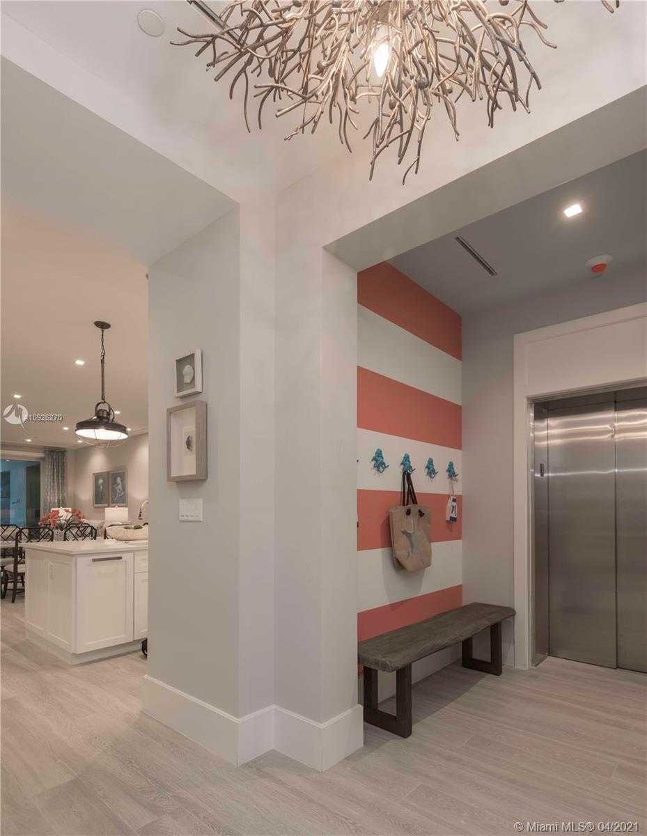 Small Image of 80639 OLD HWY #403, Islamorada Number 2