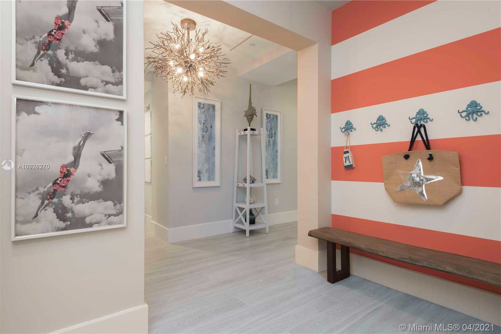 Small Image of 80639 OLD HWY #403, Islamorada Number 3