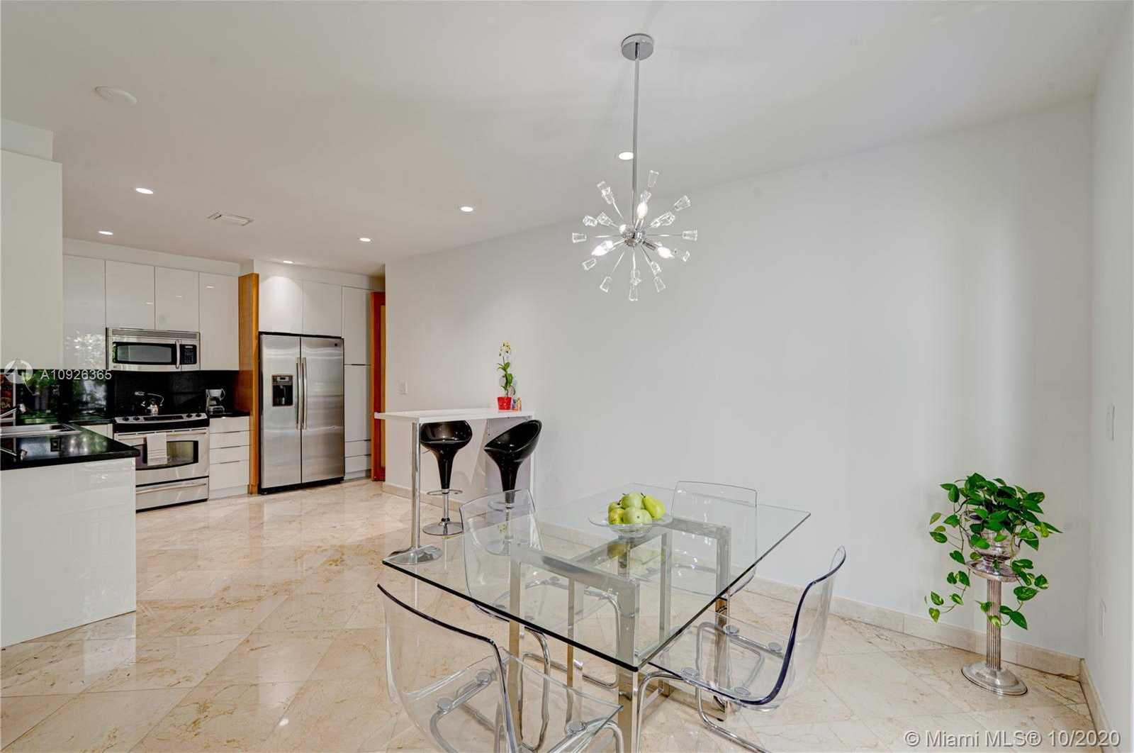 Small Image of 3172 JACKSON AVE #6, Miami Number 7