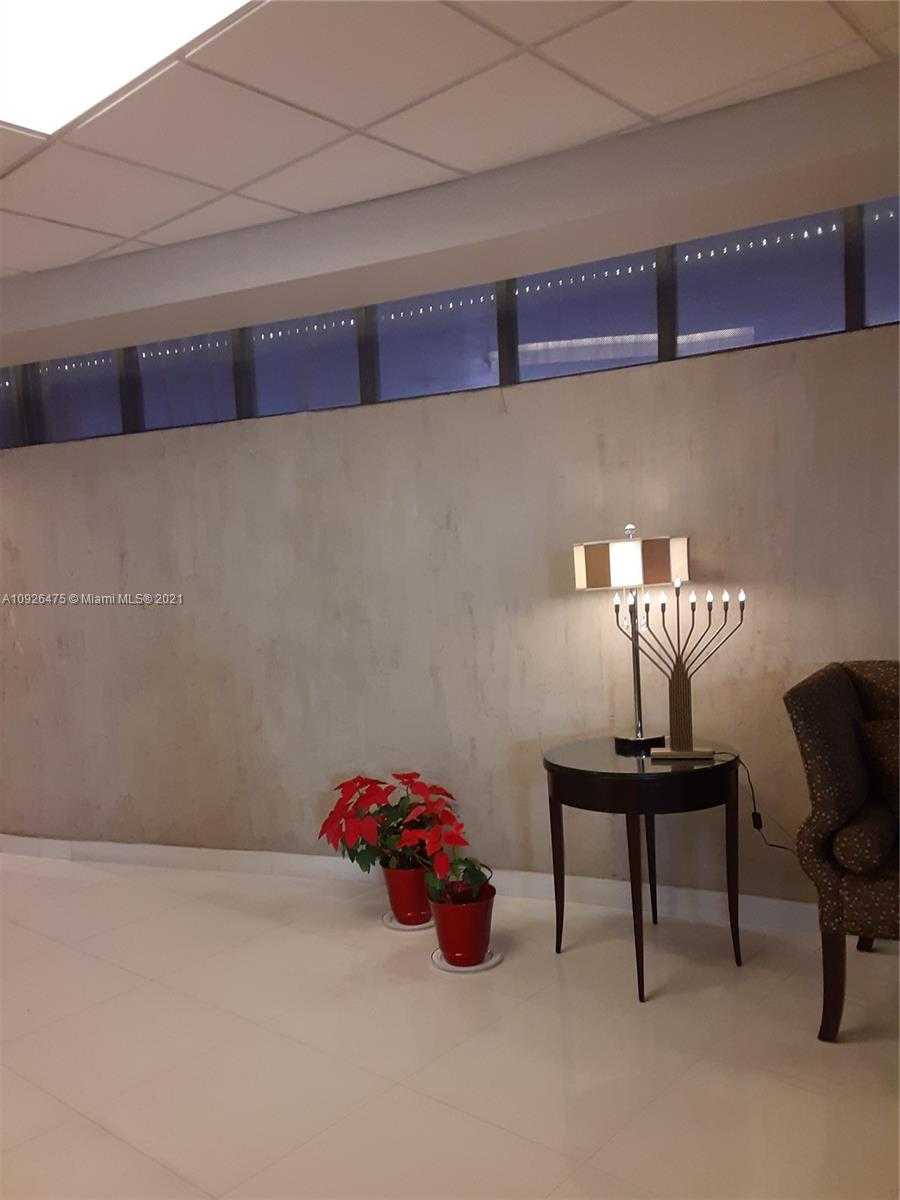 Small Image of 1621 COLLINS AVE #208, Miami Beach Number 21