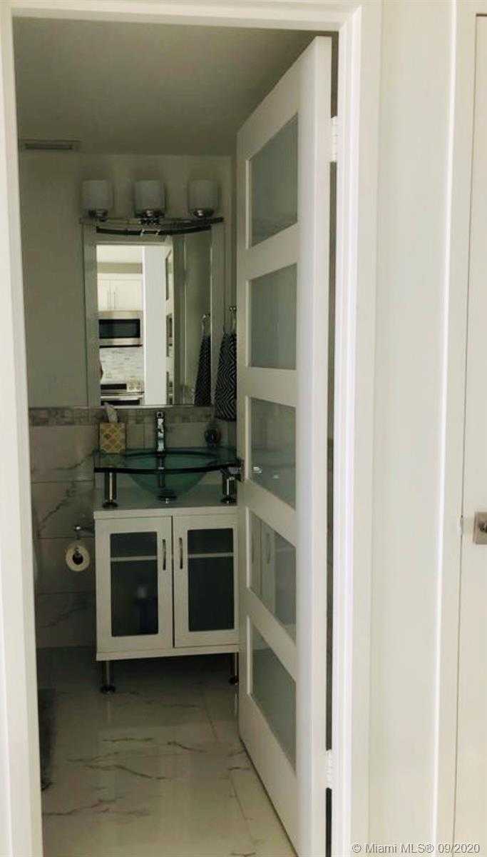 Small Image of 3725 SOUTH OCEAN DR #523, Hollywood Number 17