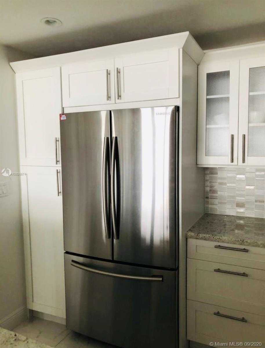 Small Image of 3725 SOUTH OCEAN DR #523, Hollywood Number 22