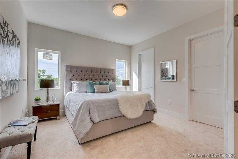 Small Image of 692 NORTH EAST 43RD ST #5, Oakland Park Number 15