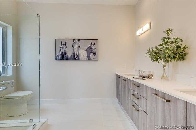 Small Image of 692 NORTH EAST 43RD ST #5, Oakland Park Number 18