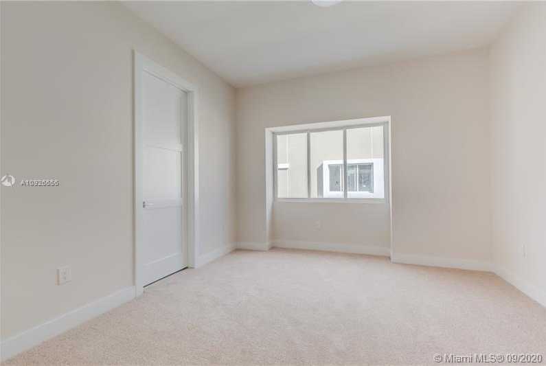 Small Image of 692 NORTH EAST 43RD ST #5, Oakland Park Number 20