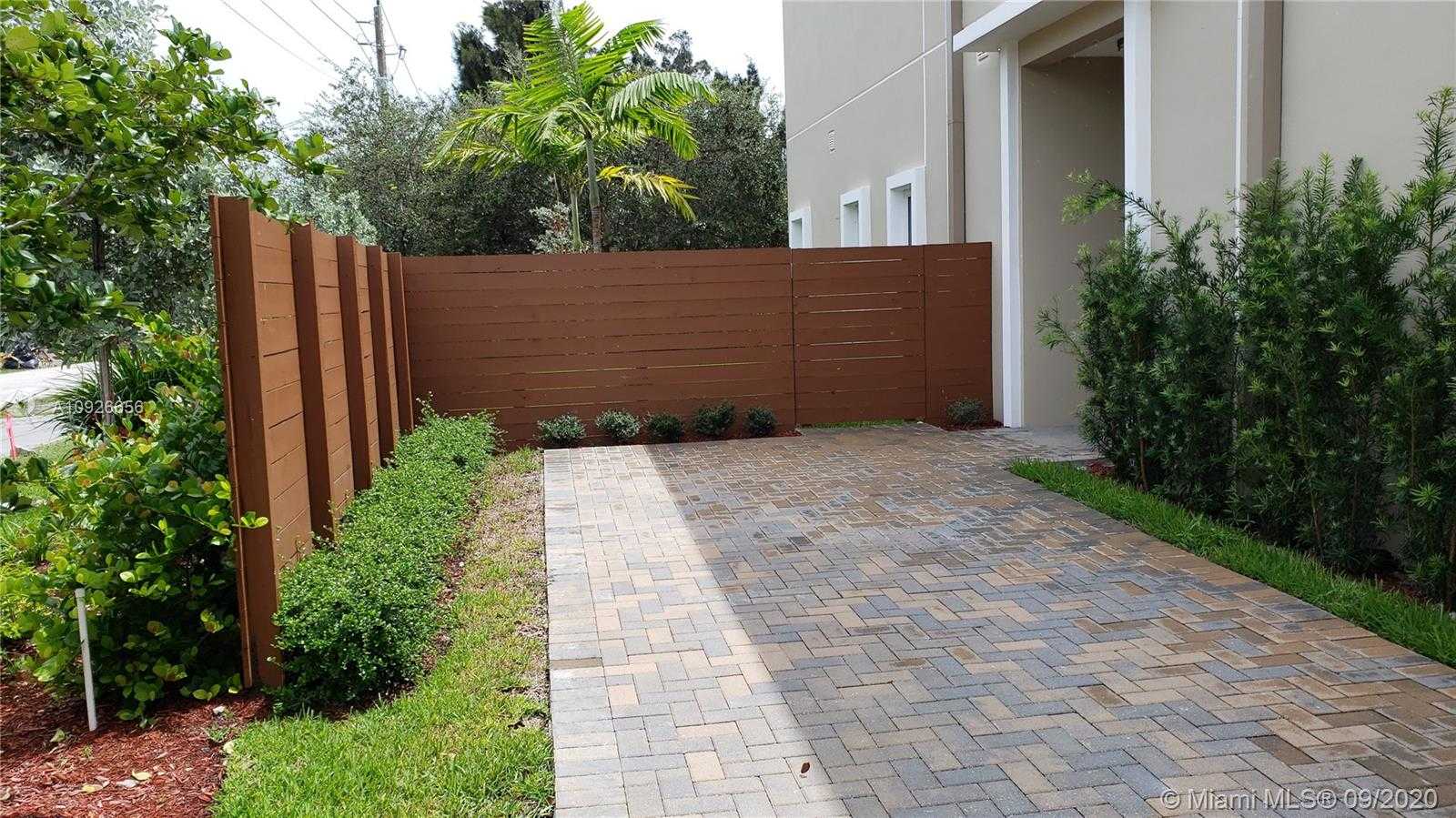 Small Image of 692 NORTH EAST 43RD ST #5, Oakland Park Number 23