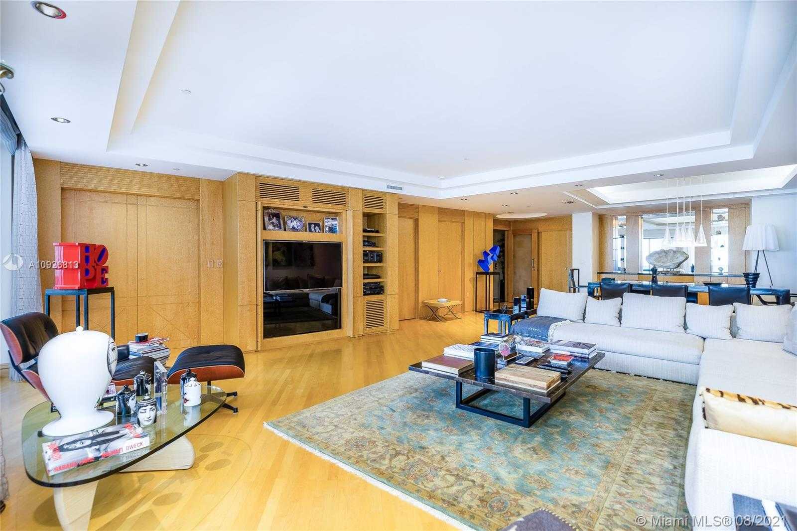 Small Image of 9601 COLLINS #902, Bal Harbour Number 13