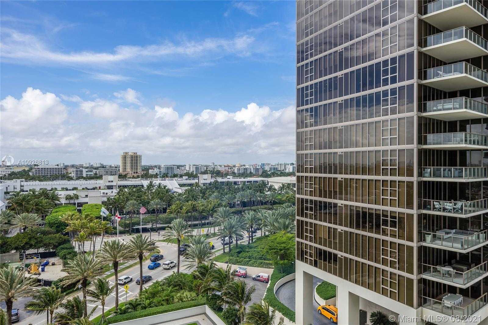 Small Image of 9601 COLLINS #902, Bal Harbour Number 26