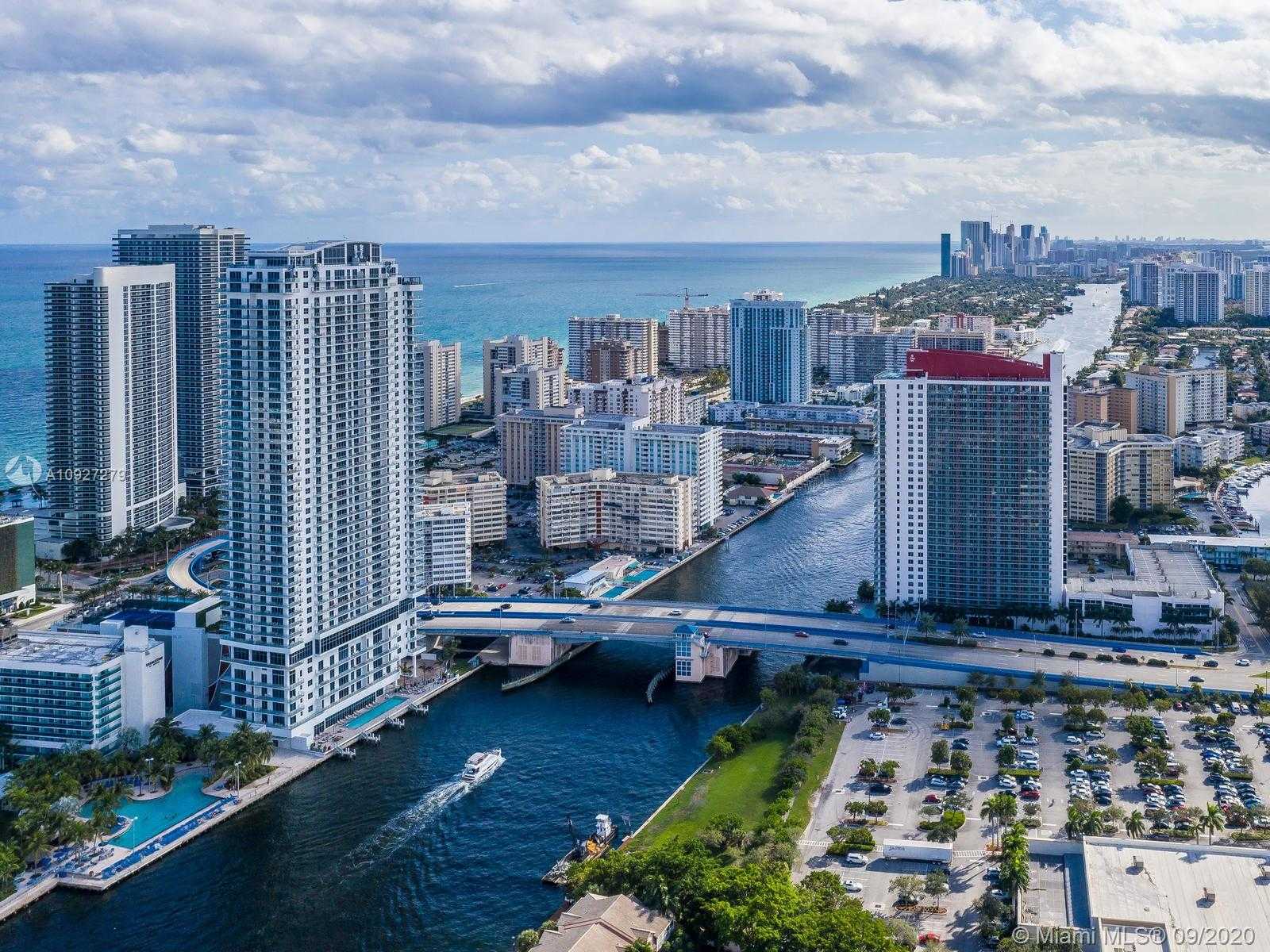 Small Image of 4010 SOUTH OCEAN DR #4102 (Lower PH), Hollywood Number 2