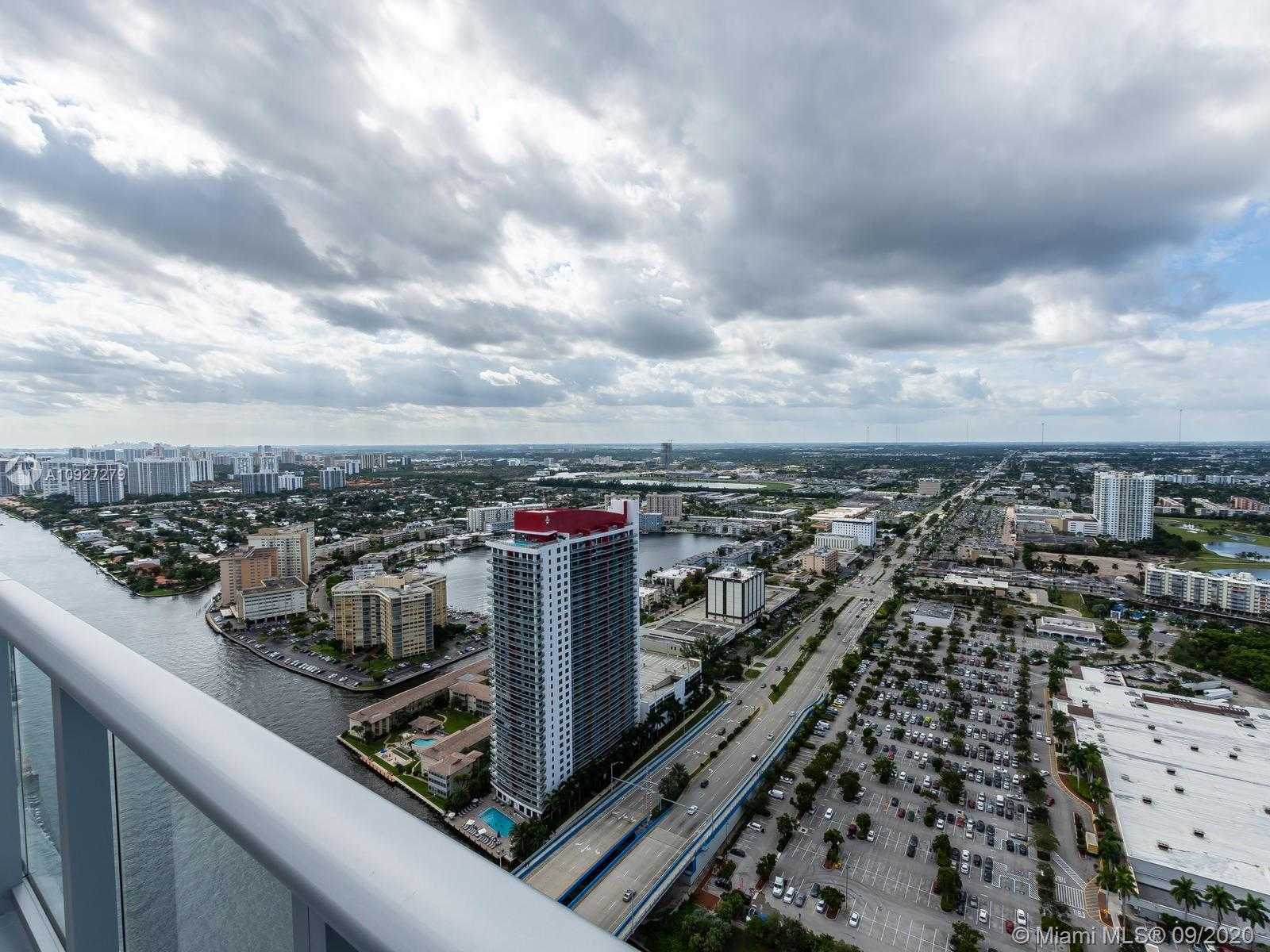 Small Image of 4010 SOUTH OCEAN DR #4102 (Lower PH), Hollywood Number 3