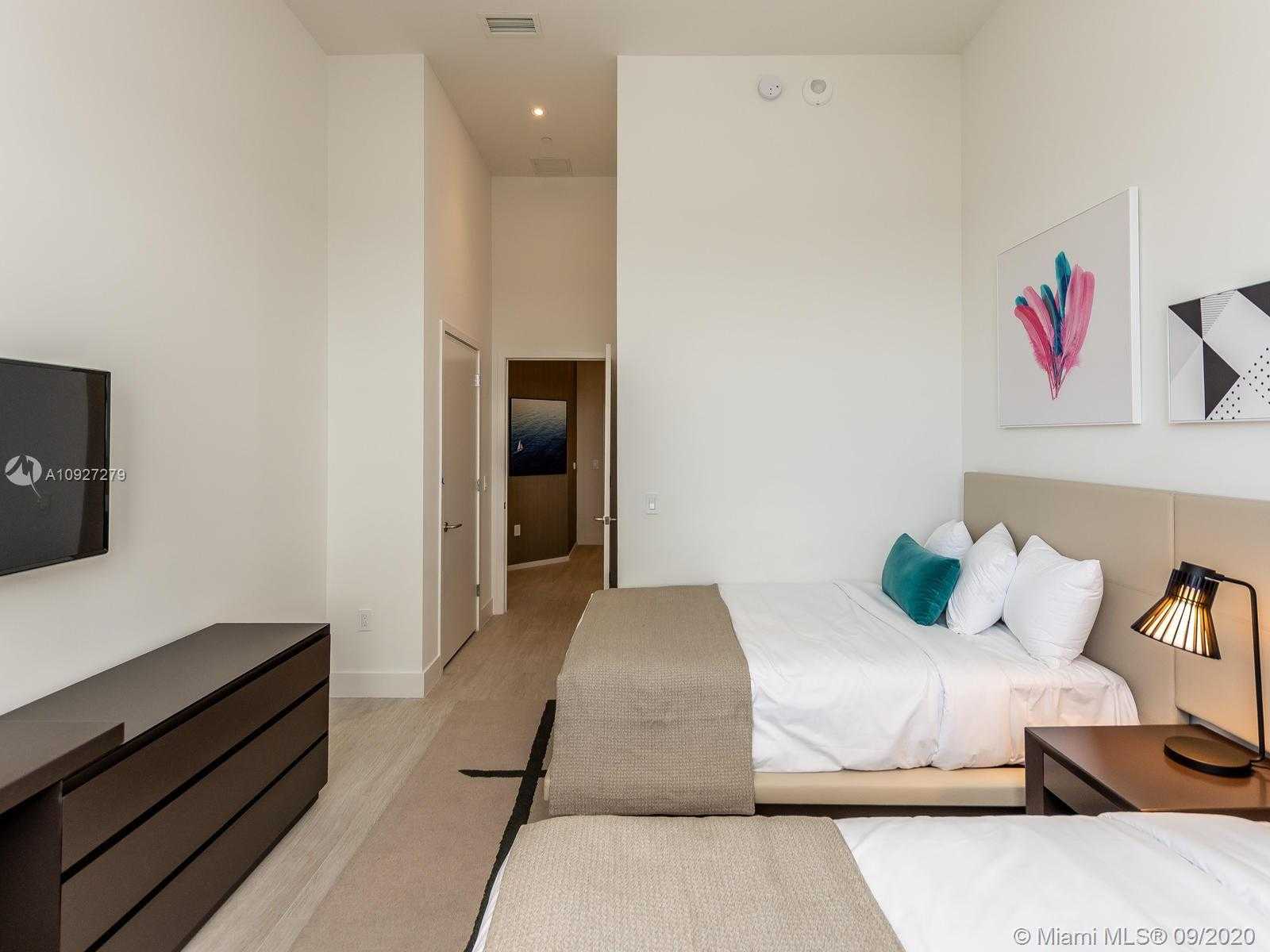 Small Image of 4010 SOUTH OCEAN DR #4102 (Lower PH), Hollywood Number 49