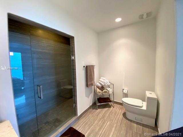 Small Image of 1010 BRICKELL AVE #4703, Miami Number 13