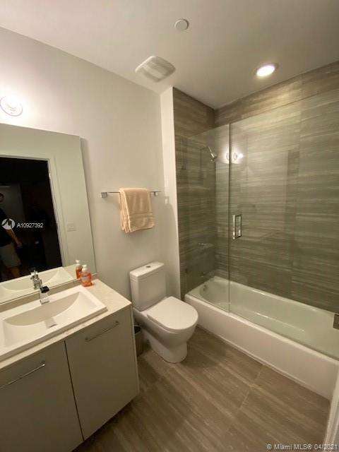 Small Image of 1010 BRICKELL AVE #4703, Miami Number 21