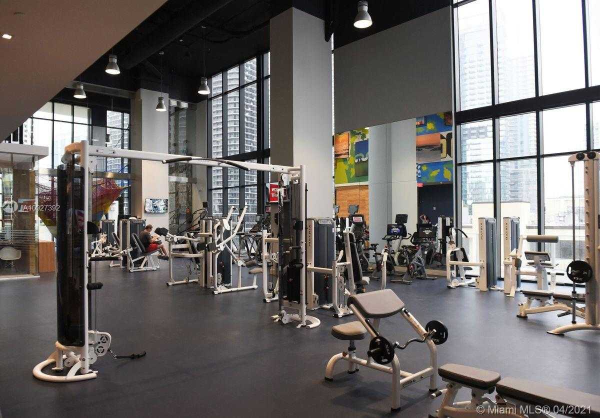 Small Image of 1010 BRICKELL AVE #4703, Miami Number 33