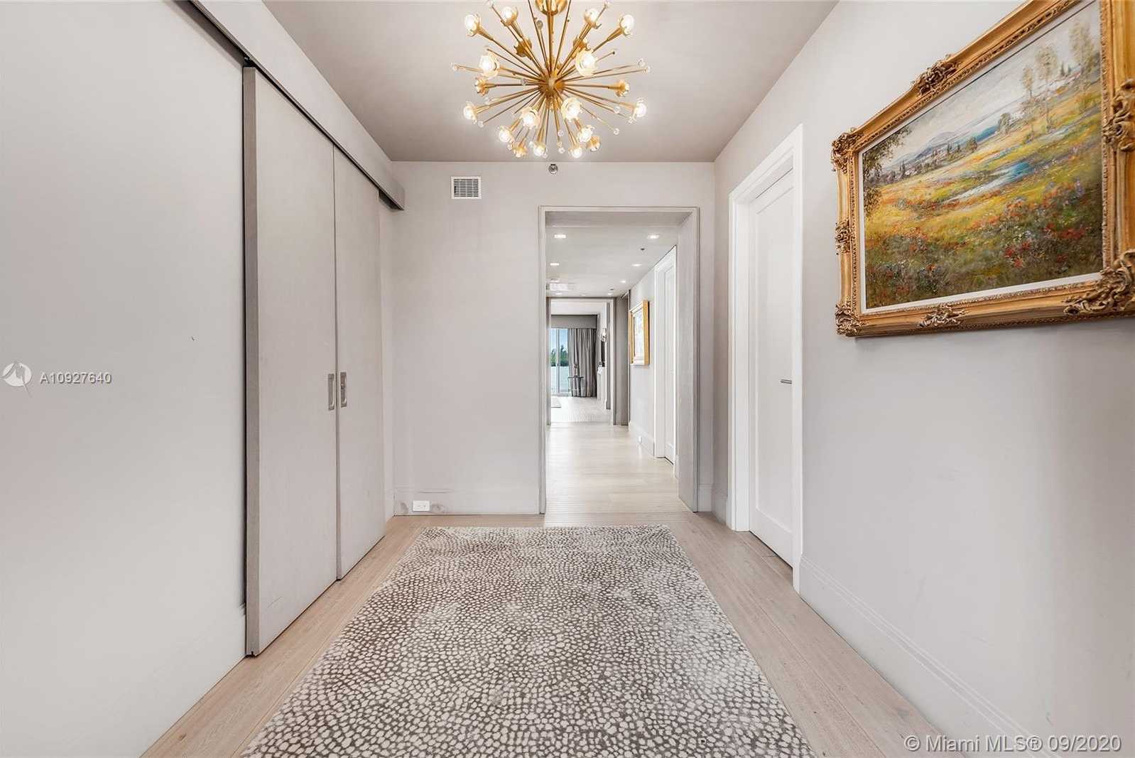 Small Image of 2415 FISHER ISLAND DR #5105, Miami Beach Number 25