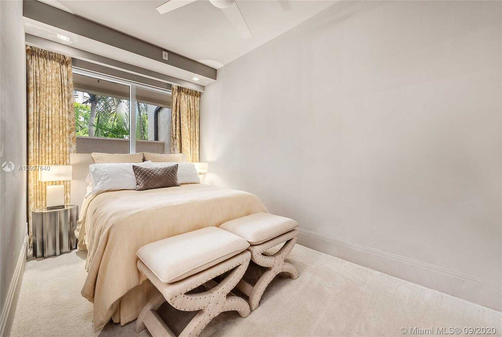 Small Image of 2415 FISHER ISLAND DR #5105, Miami Beach Number 29