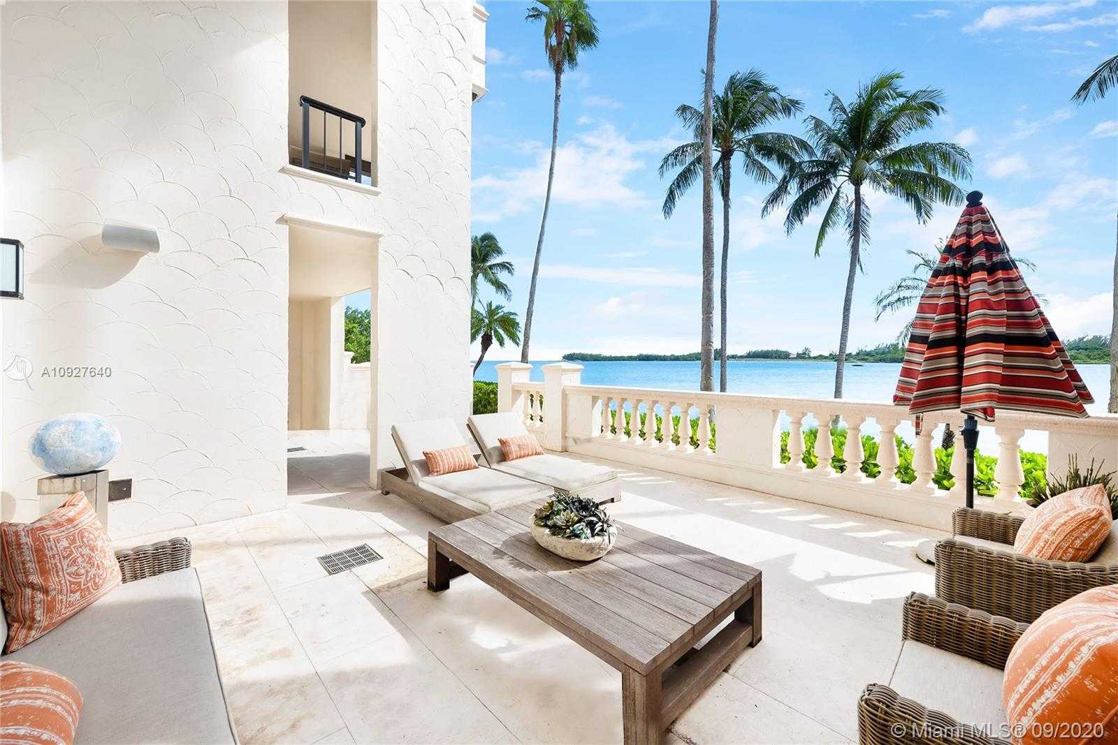 Small Image of 2415 FISHER ISLAND DR #5105, Miami Beach Number 4
