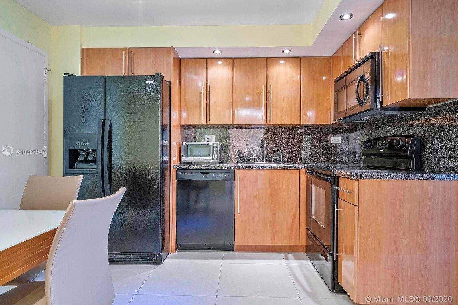 Small Image of 251 174TH ST #708, Sunny Isles Beach Number 11