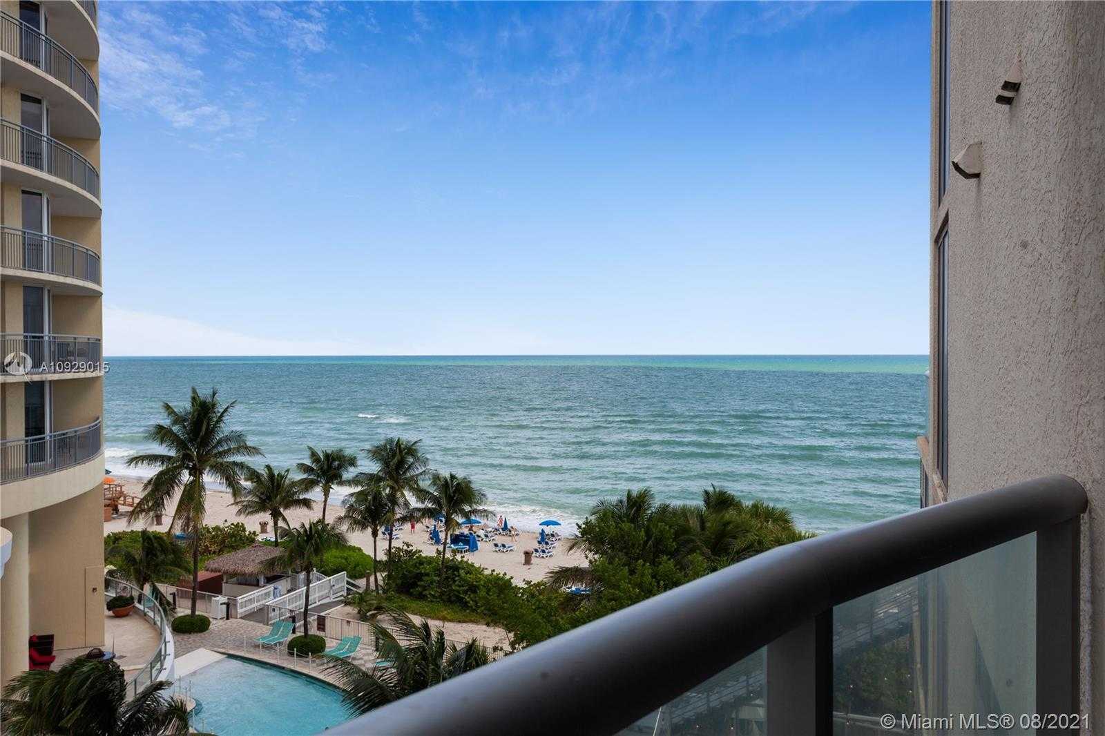 Small Image of 17315 Collins Ave, Sunny Isles Beach, FL 33160, USA Number 11
