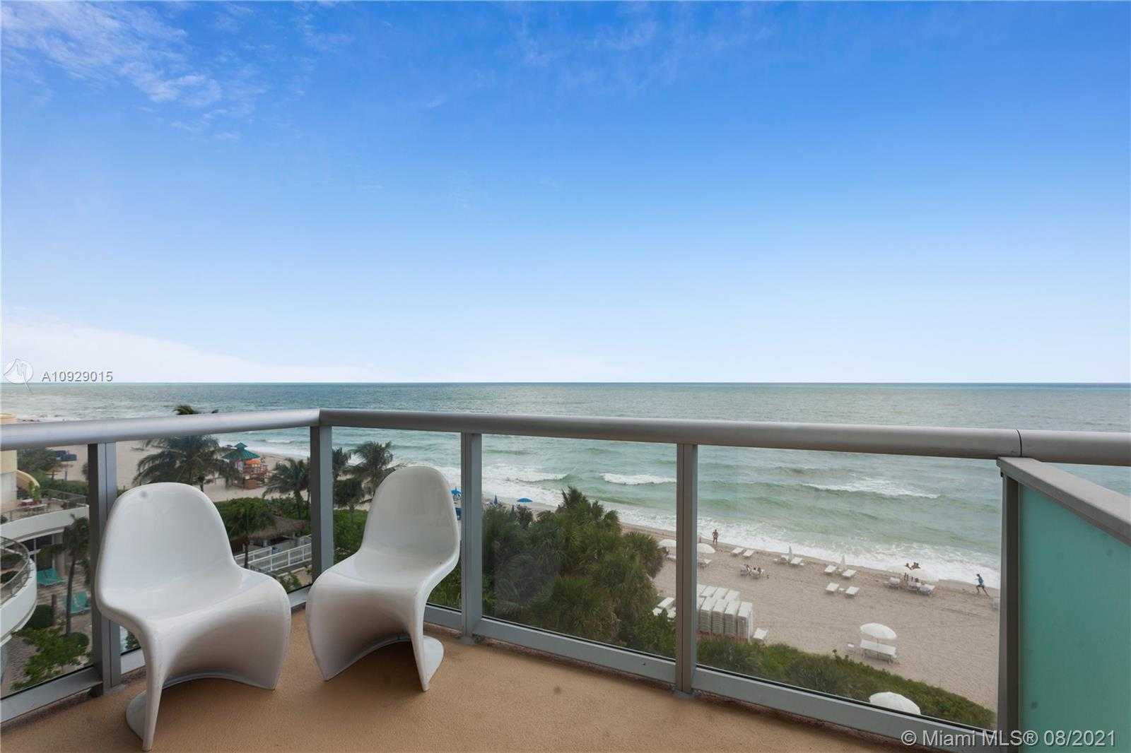 Small Image of 17315 Collins Ave, Sunny Isles Beach, FL 33160, USA Number 15
