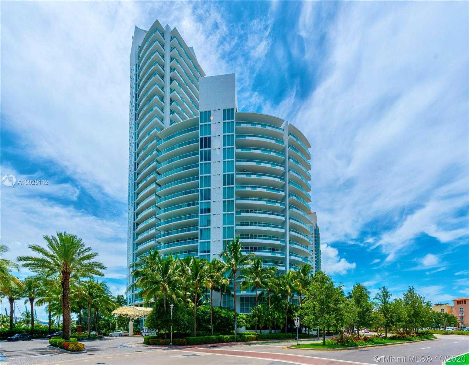 Small Image of 1000 South Pointe Dr, Miami Beach, FL 33139, USA Number 12