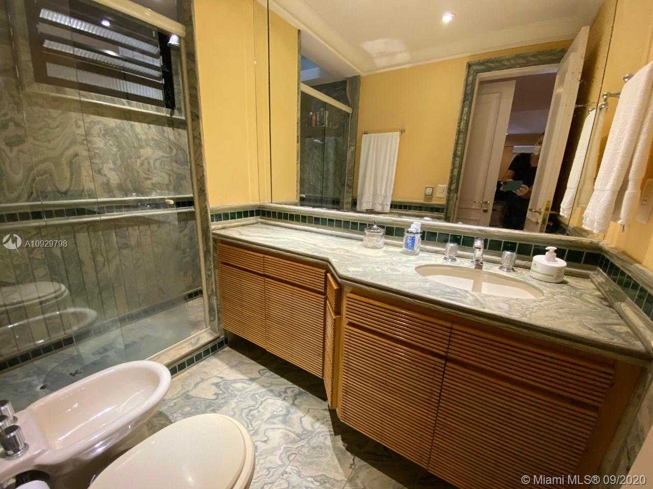 Small Image of 900 AVENIDA DELFIM MOREIRA #PH, Out of City Number 11
