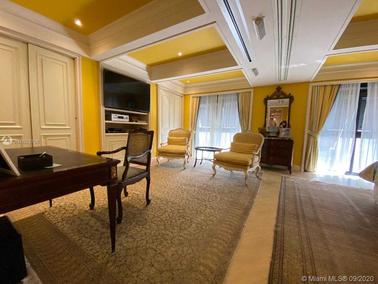 Small Image of 900 AVENIDA DELFIM MOREIRA #PH, Out of City Number 17