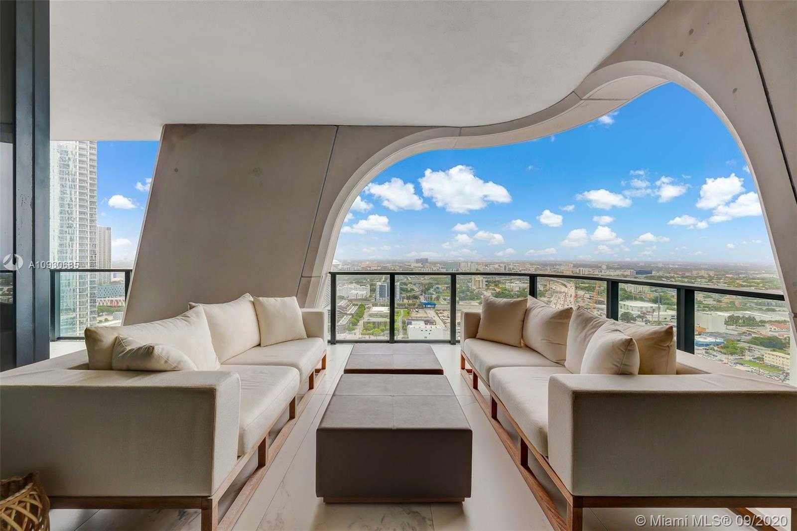 Small Image of 1000 BISCAYNE BLVD #2902, Miami Number 17