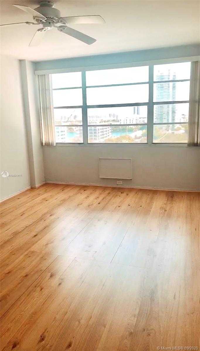 Small Image of 3 ISLAND AVE #9J, Miami Beach Number 7