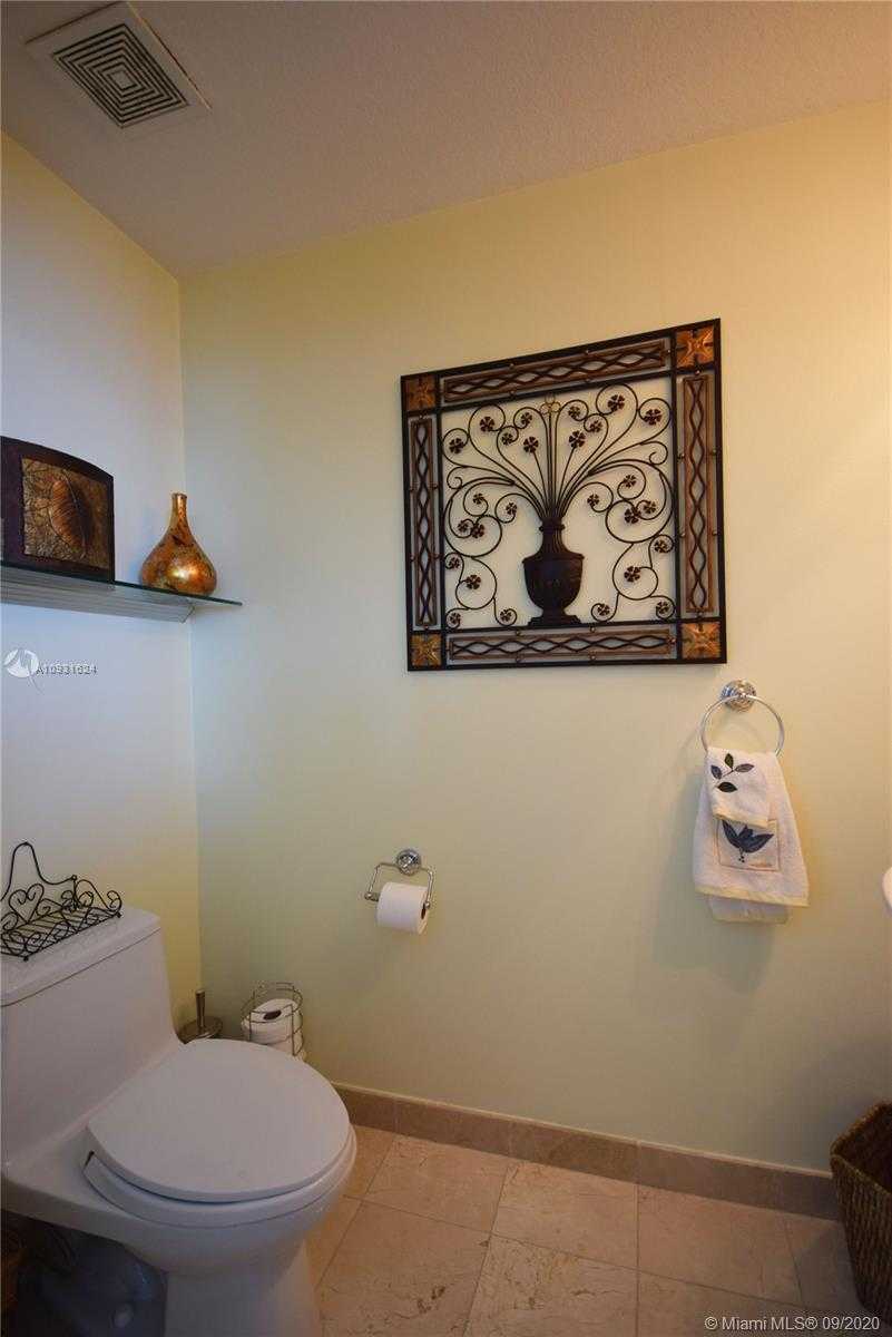 Small Image of 6515 COLLINS AVE #1407, Miami Beach Number 6