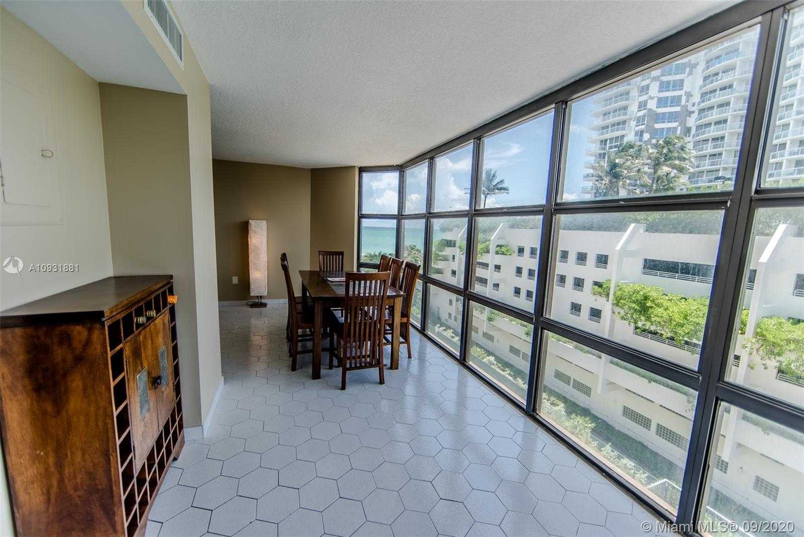 Small Image of 6423 COLLINS AVE #601, Miami Beach Number 20