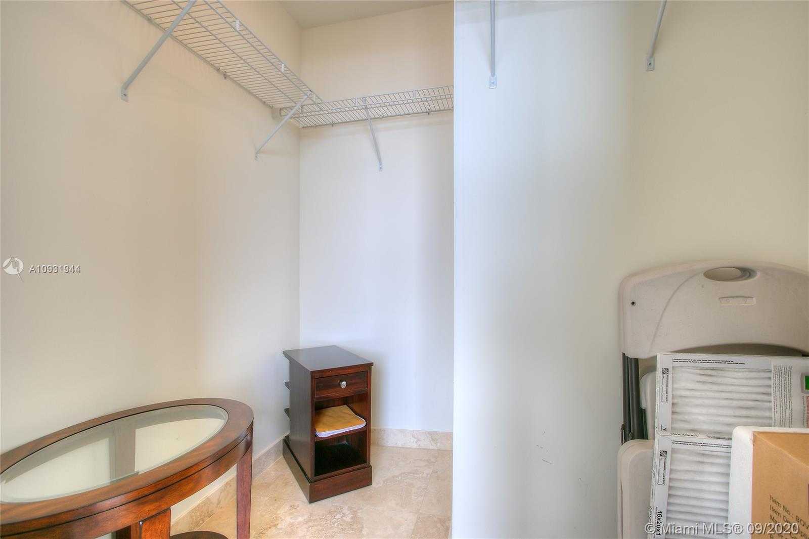 Small Image of 1607 PONCE DE LEON BLVD #8F, Coral Gables Number 12
