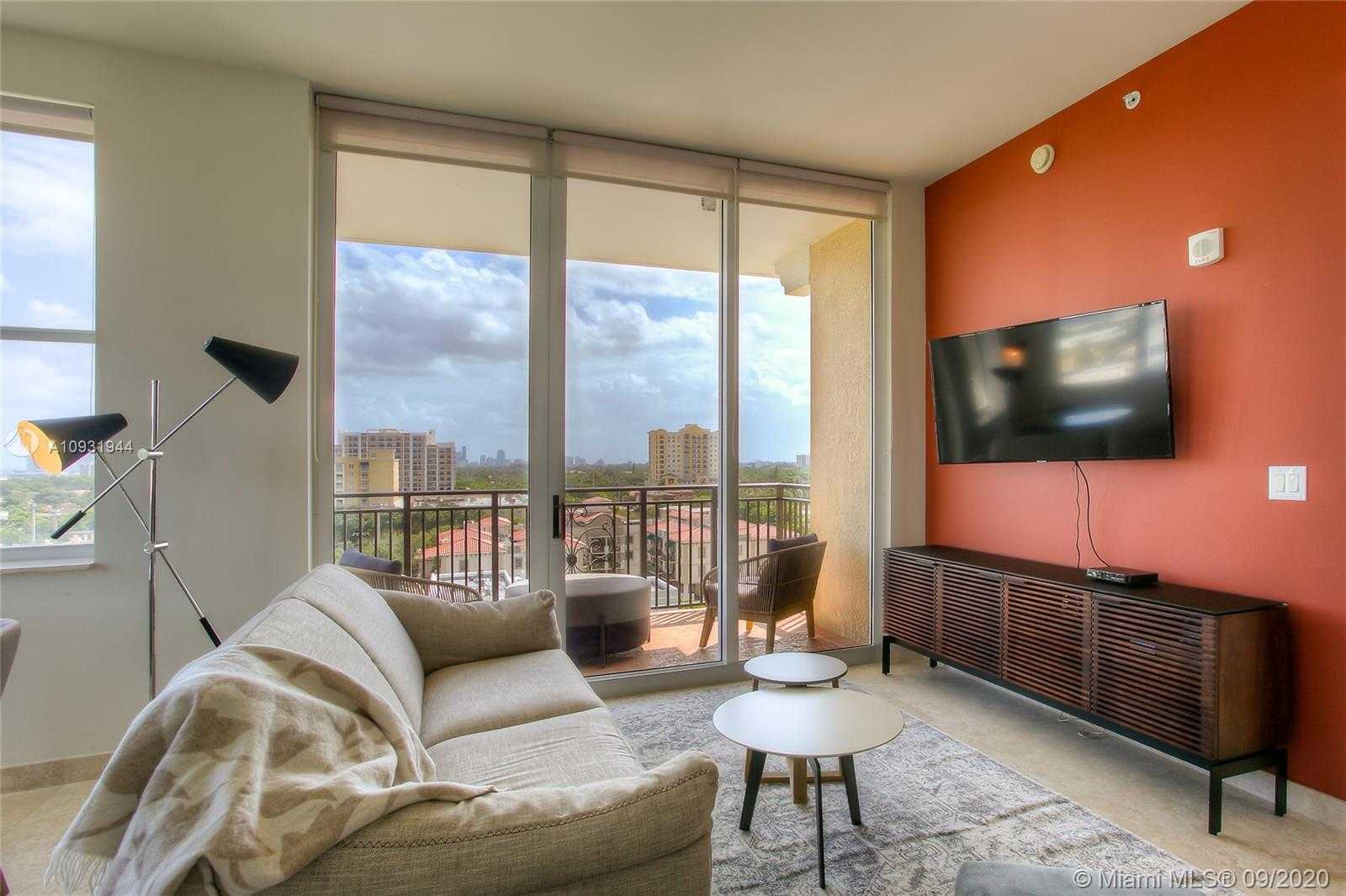 Small Image of 1607 PONCE DE LEON BLVD #8F, Coral Gables Number 3