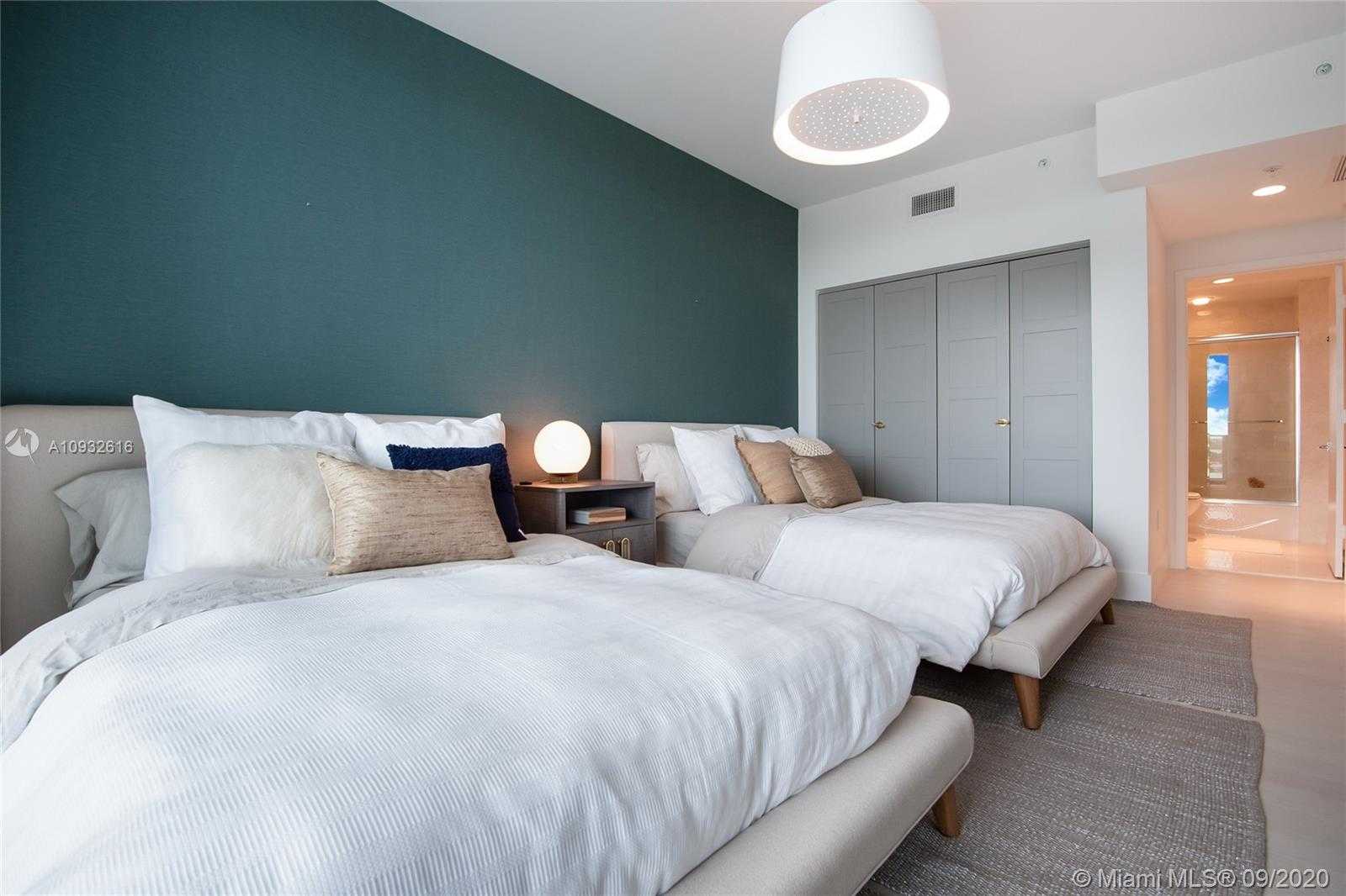 Small Image of 17301 BISCAYNE BLVD #1104, North Miami Beach Number 12