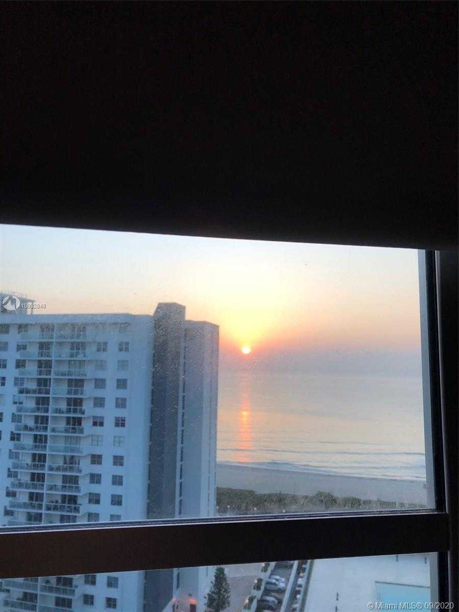 Small Image of 5660 Collins Ave, Miami Beach, FL 33140, USA Number 6