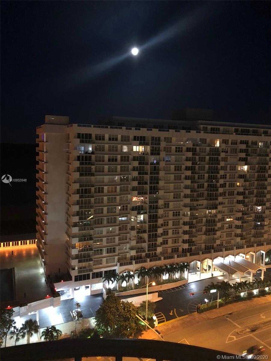 Small Image of 5660 Collins Ave, Miami Beach, FL 33140, USA Number 7