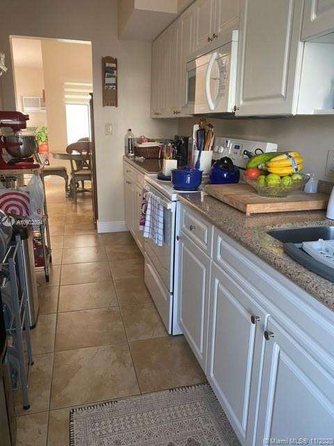 Small Image of 10250 WEST BAY HARBOR DR #2E, Bay Harbor Islands Number 21