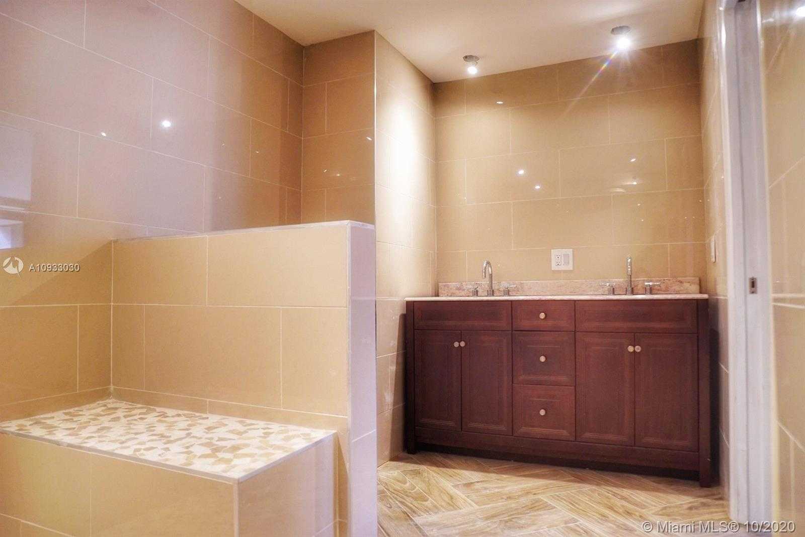 Small Image of 3610 SOUTH S OCEAN BLVD #403, South Palm Beach Number 16