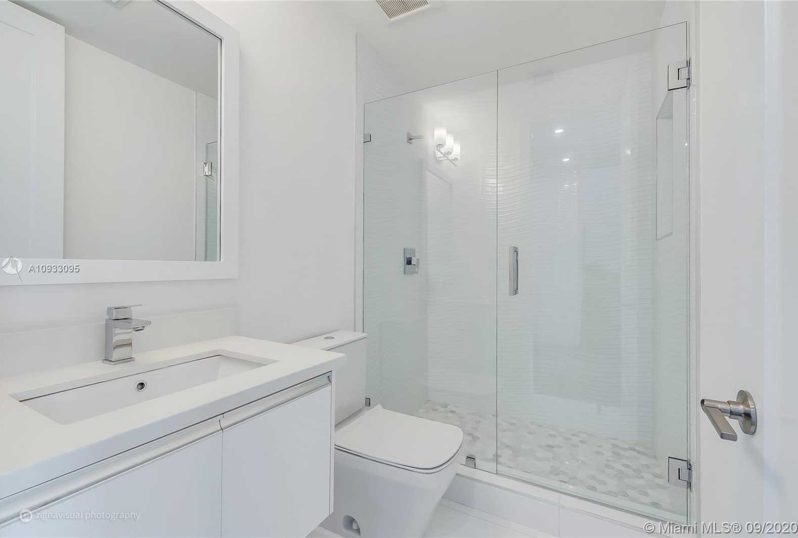 Small Image of 2949 COCONUT AVE #3, Coconut Grove Number 13