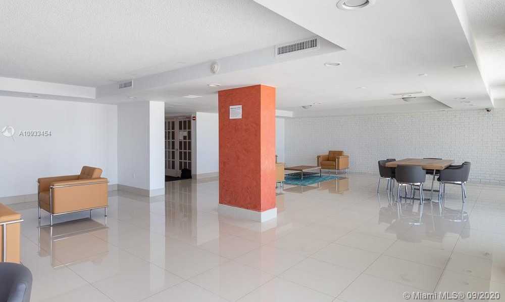 Small Image of 345 OCEAN DR #402, Miami Beach Number 24