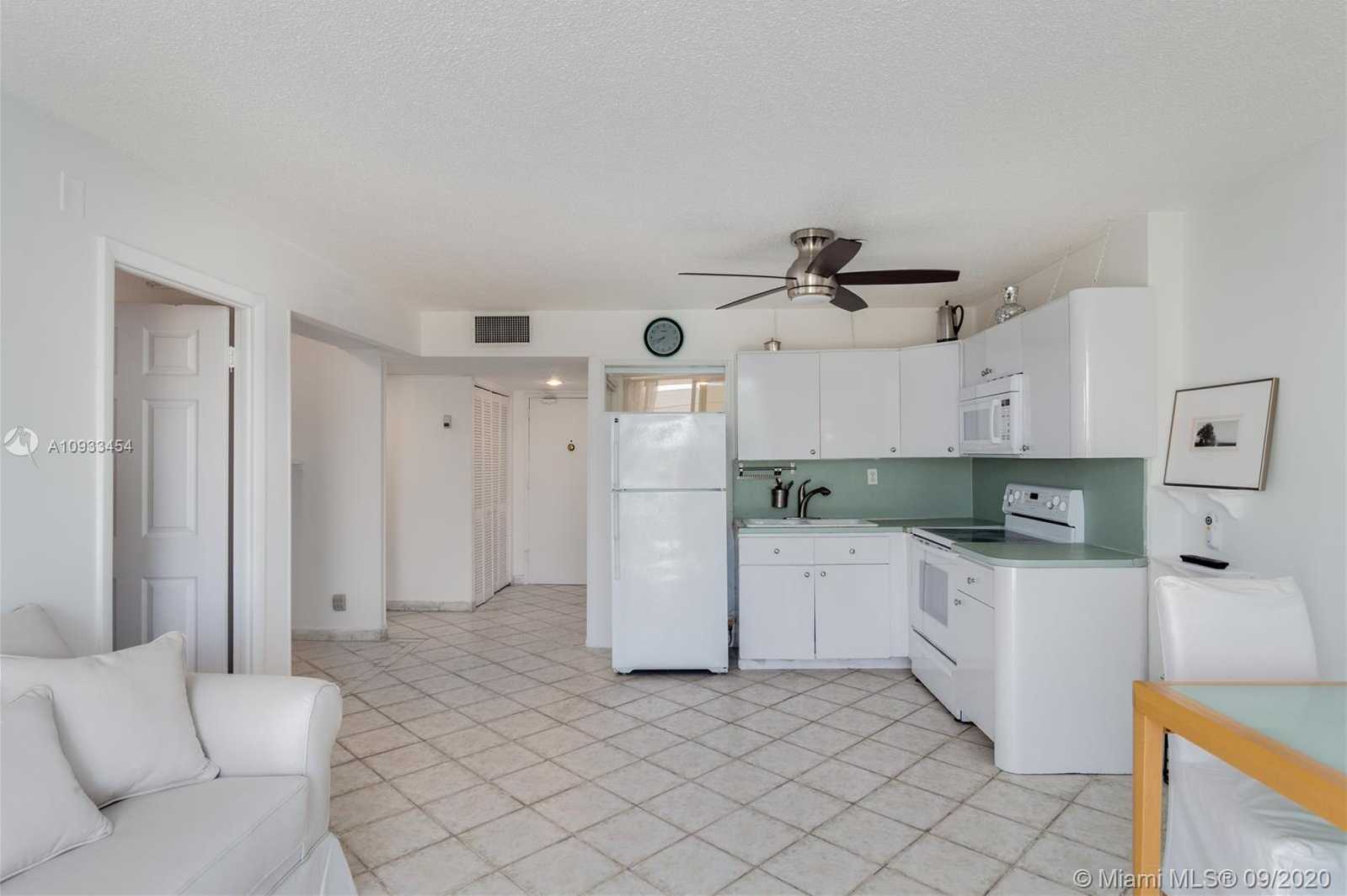 Small Image of 345 OCEAN DR #402, Miami Beach Number 6
