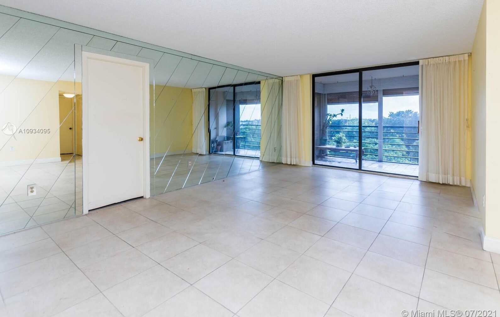 Small Image of 1200 SAINT CHARLES PL #510, Pembroke Pines Number 13