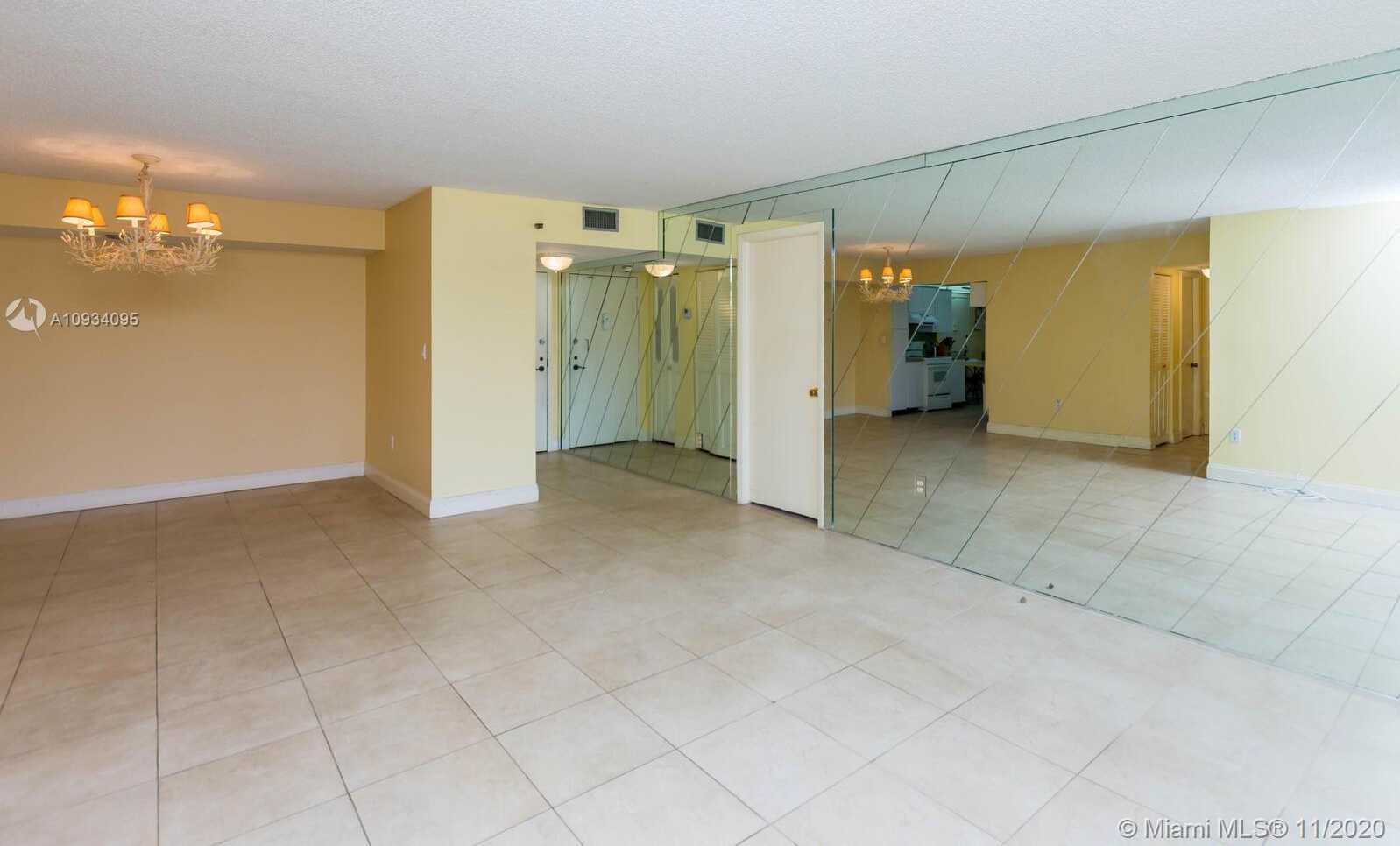 Small Image of 1200 SAINT CHARLES PL #510, Pembroke Pines Number 15